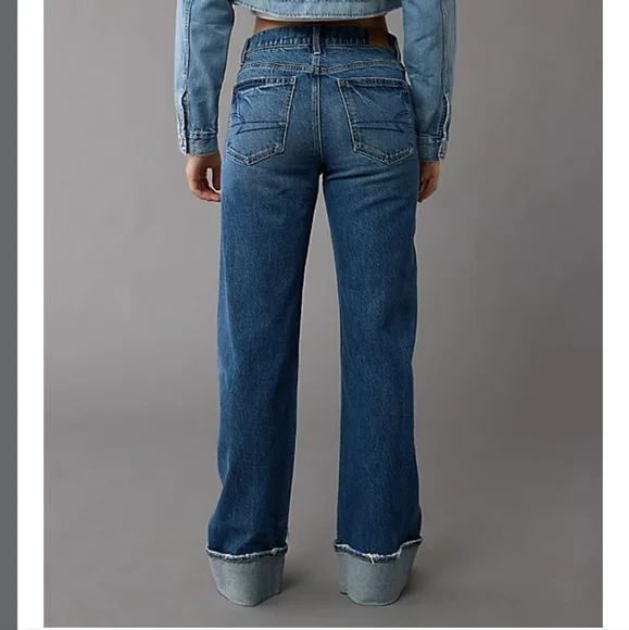American Eagle Outfitters Mid Blue Wide Leg Jeans - Picture 2 of 6